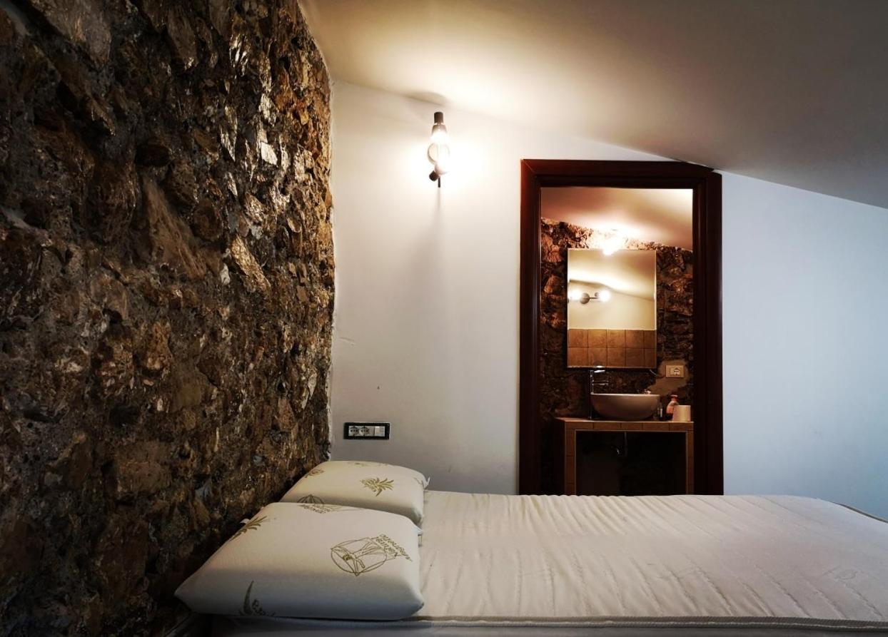 Casetta Nel Centro Storico Appartement Norma Buitenkant foto