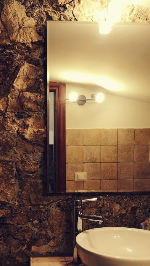 Casetta Nel Centro Storico Appartement Norma Buitenkant foto